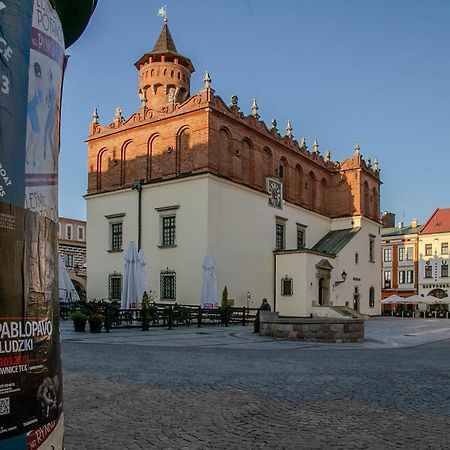 Euro Aparthotel Tarnów Eksteriør billede