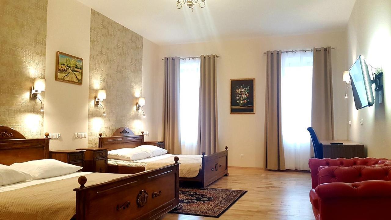 Euro Aparthotel Tarnów Eksteriør billede