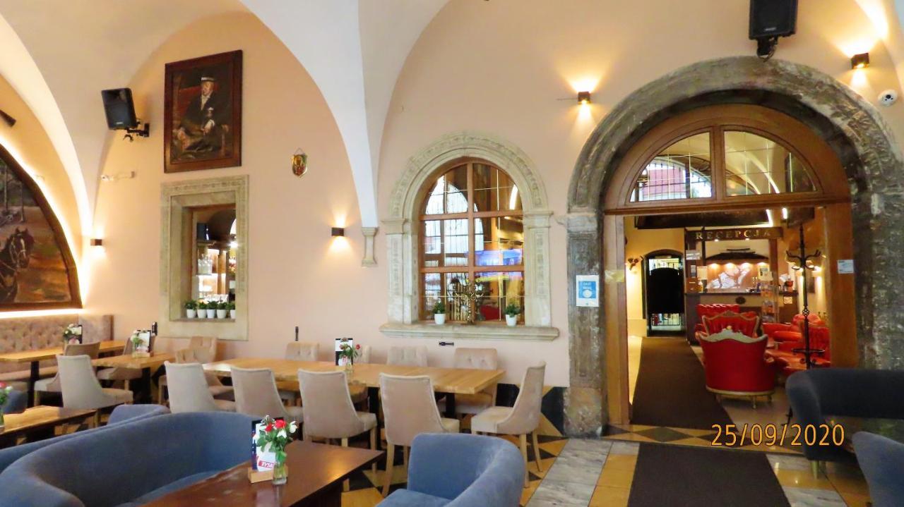 Euro Aparthotel Tarnów Eksteriør billede
