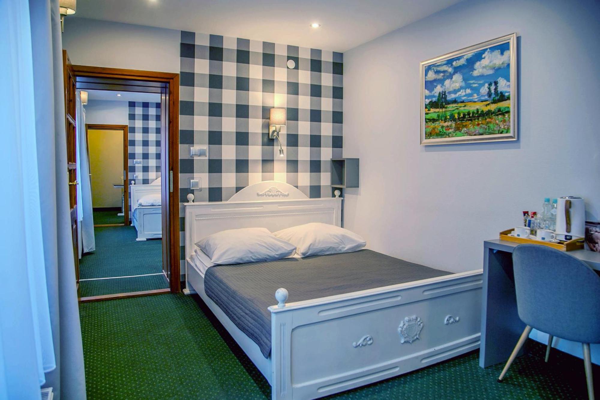 Euro Aparthotel Tarnów Værelse billede