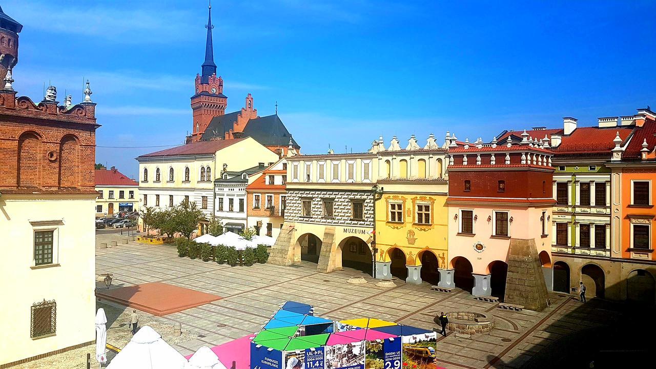 Euro Aparthotel Tarnów Eksteriør billede